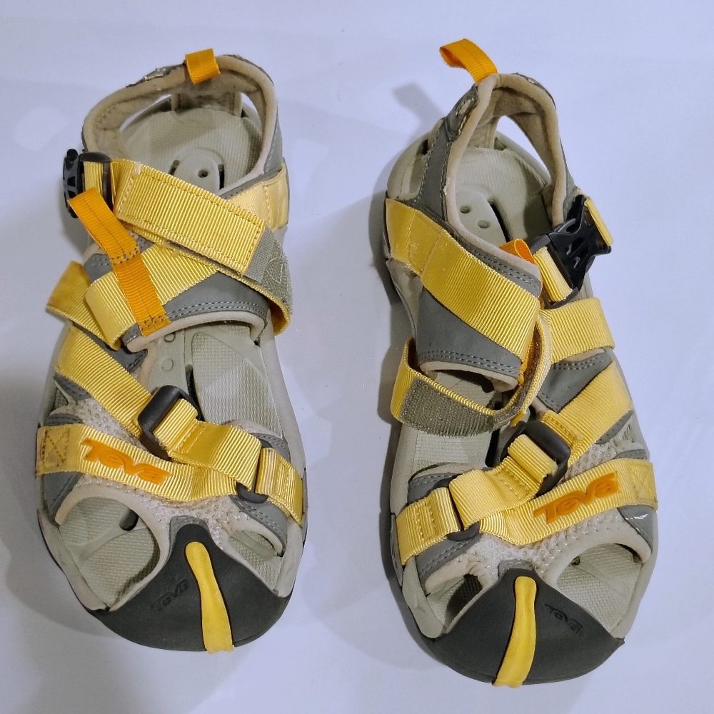 Teva Yellow and Gray Outdoor Sport Sandals Size 8 Unisex